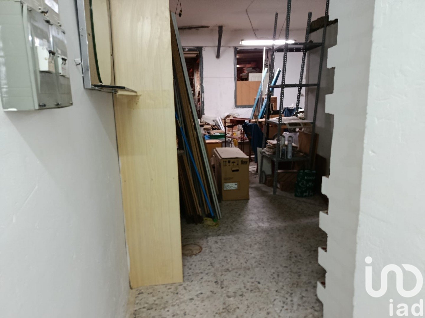 Propiedad comercial en Zaragoza, España 178 m2 No. 185692