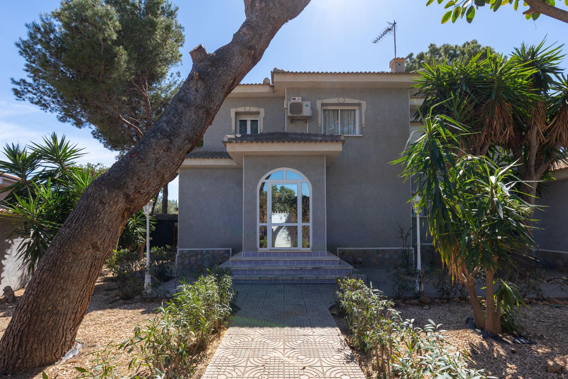 Villa Alicante, Spānijā 5 istabas, 240 m2 Nr. 189097