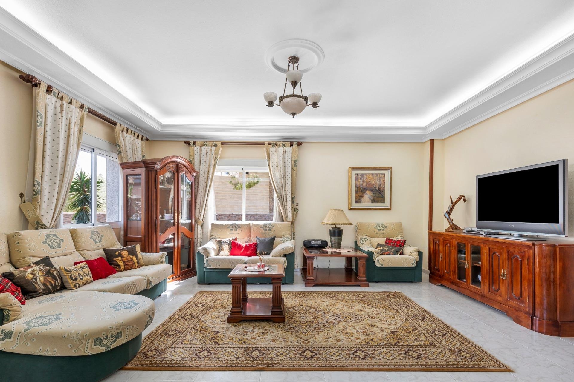Villa Alicante, Spānijā 5 istabas, 240 m2 Nr. 189097