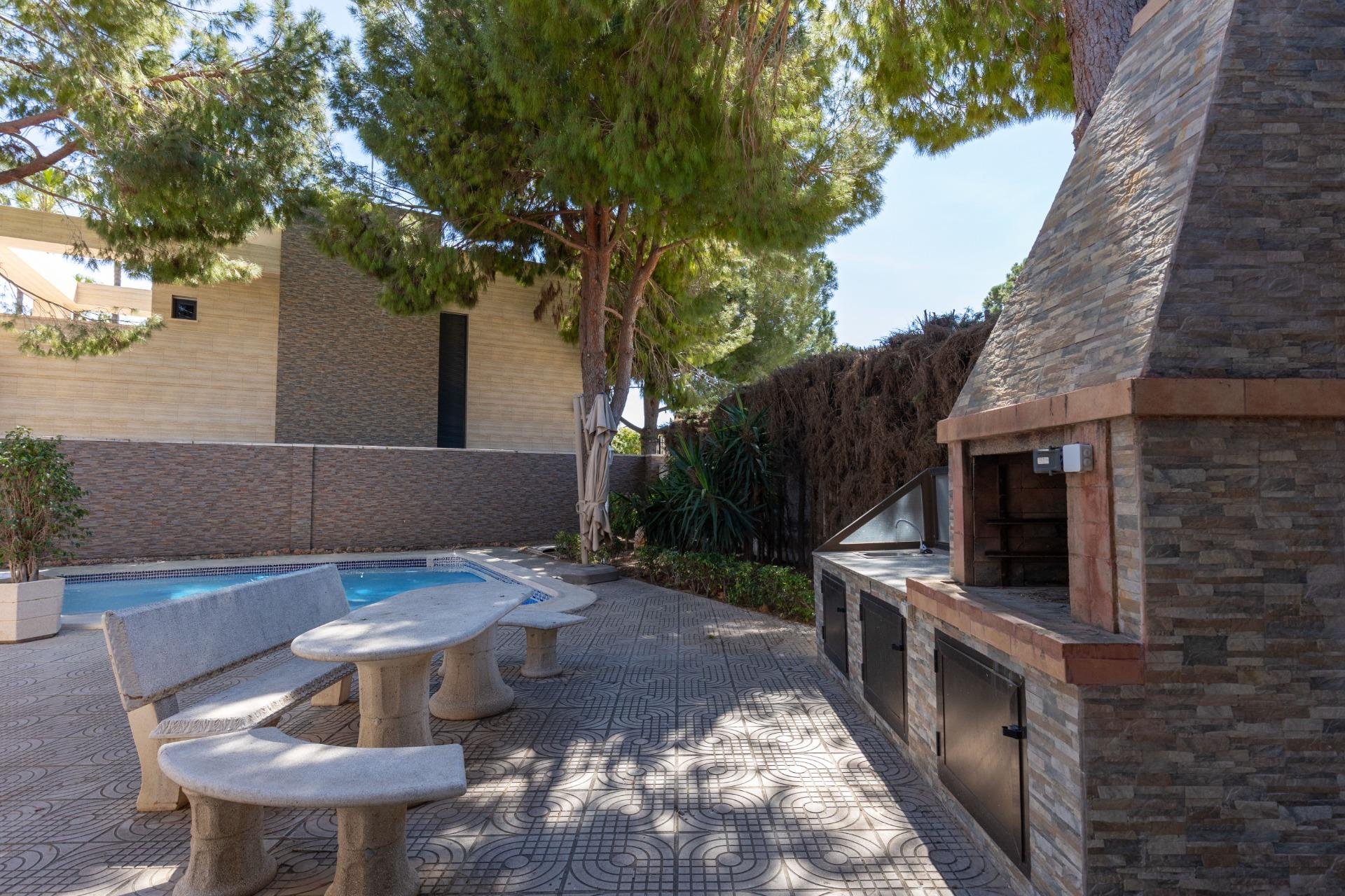 Villa Alicante, Spānijā 5 istabas, 240 m2 Nr. 189097