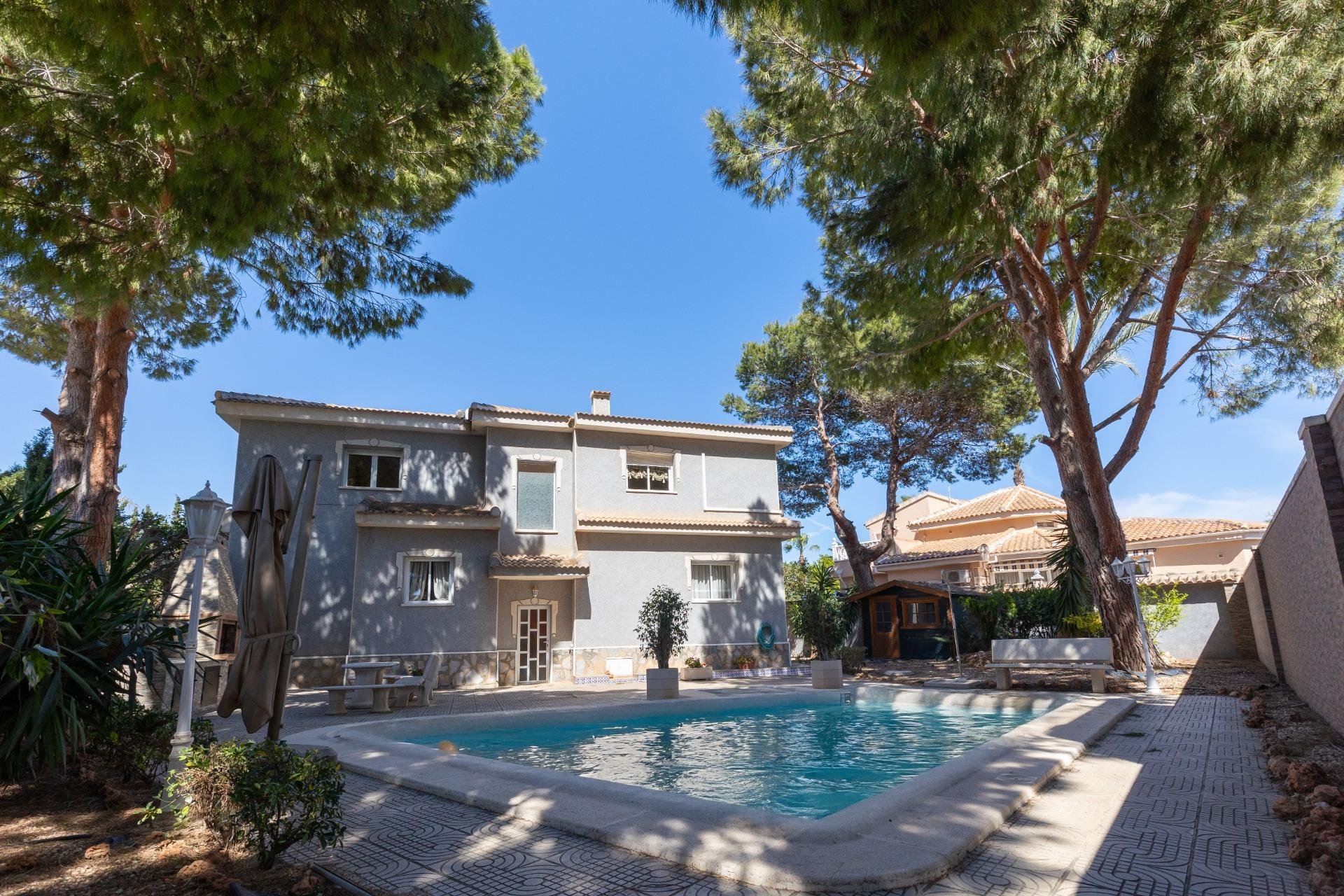 Villa Alicante, Spānijā 5 istabas, 240 m2 Nr. 189097