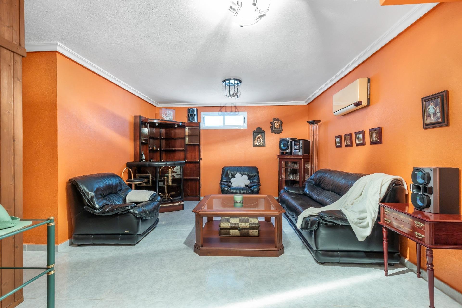 Villa Alicante, Spānijā 5 istabas, 240 m2 Nr. 189097
