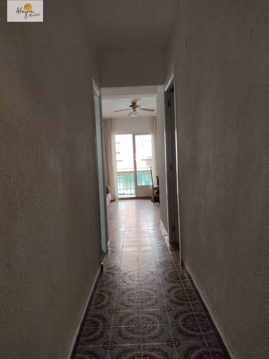 Huoneisto Valencia, Espanja 2 makuuhuonetta, 69 m2 No. 177517
