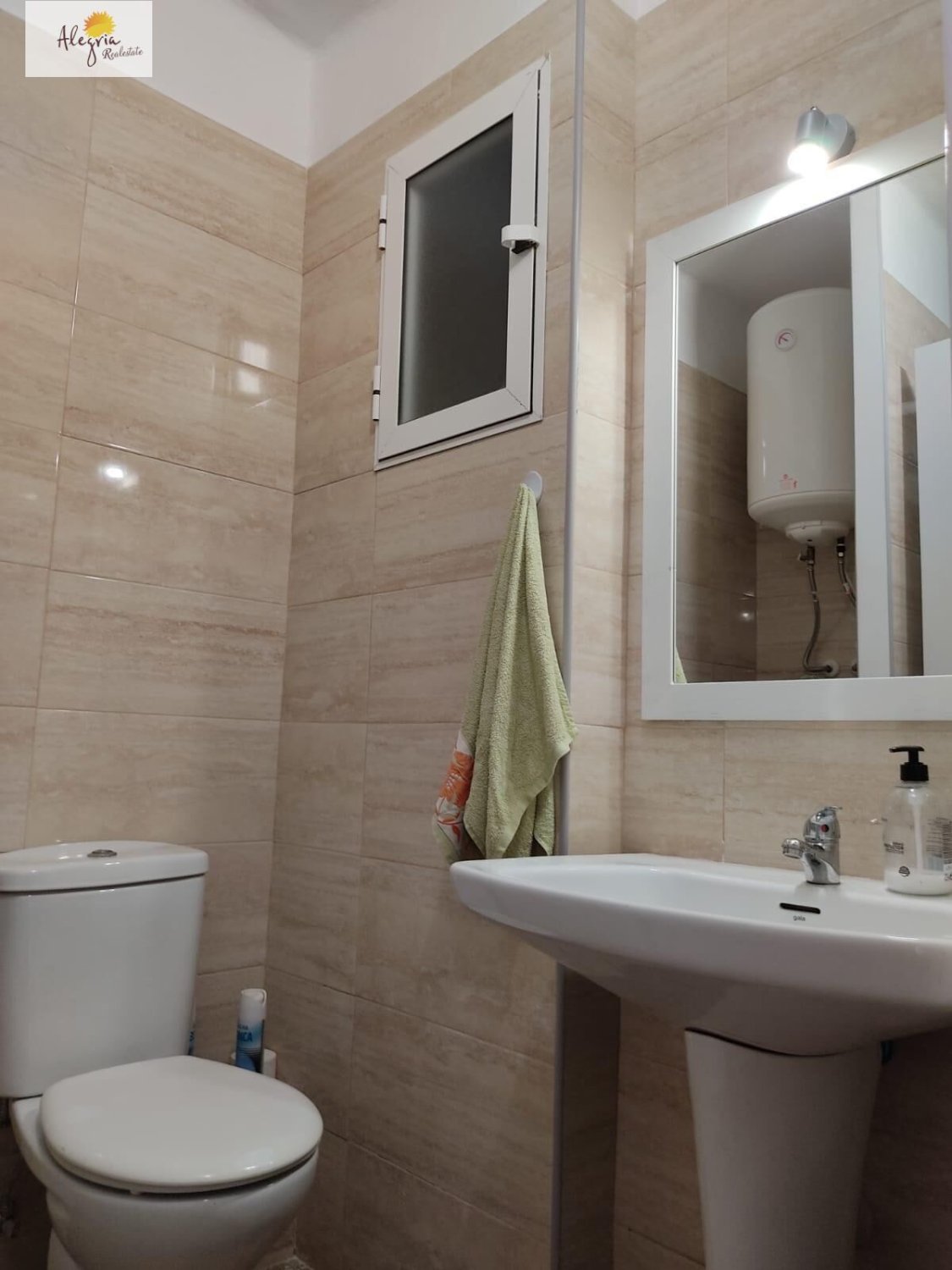 Huoneisto Valencia, Espanja 2 makuuhuonetta, 69 m2 No. 177517