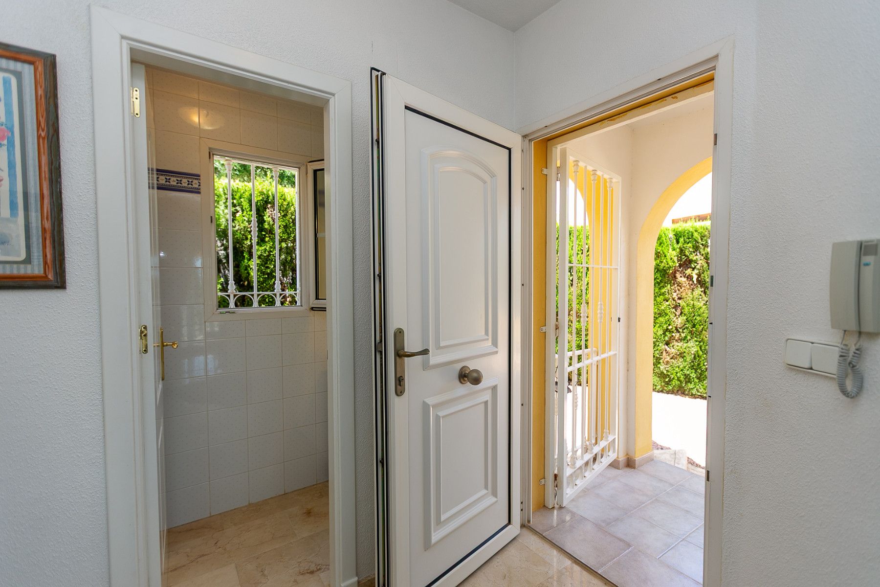 Villa à Alicante, Espagne 194 m2 No. 177522