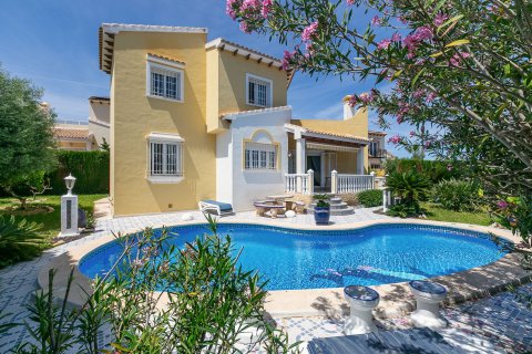 Villa Alicante, Spānijā 194 m2 Nr. 177522