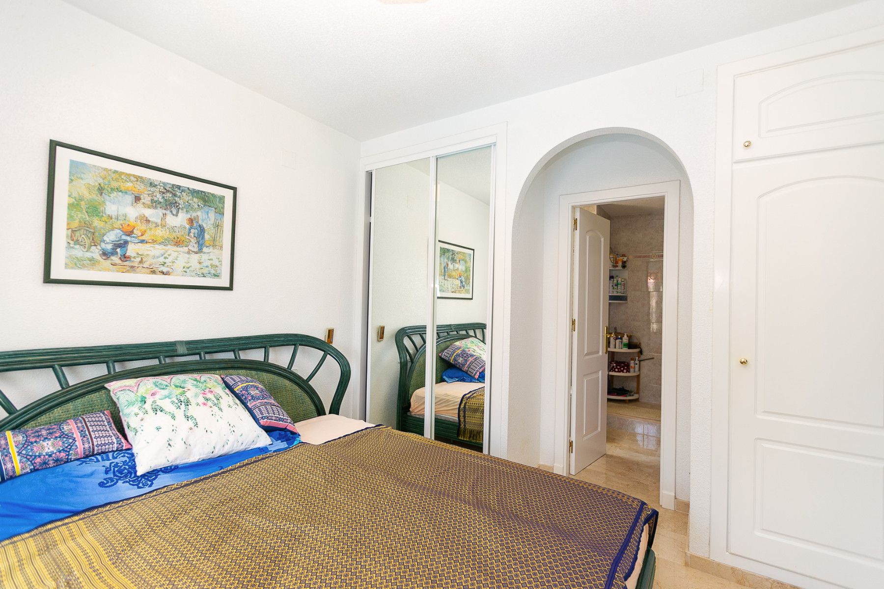 Villa à Alicante, Espagne 194 m2 No. 177522