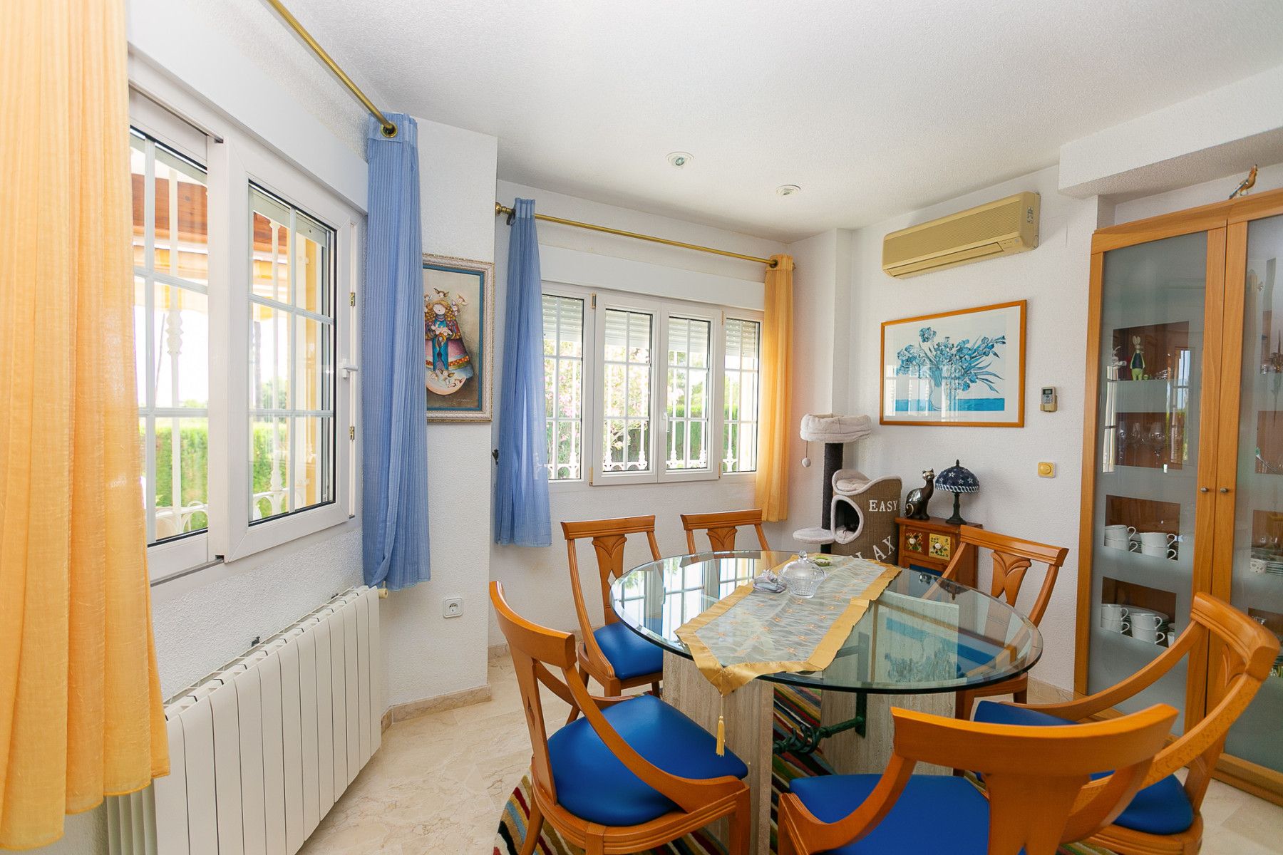 Villa à Alicante, Espagne 194 m2 No. 177522