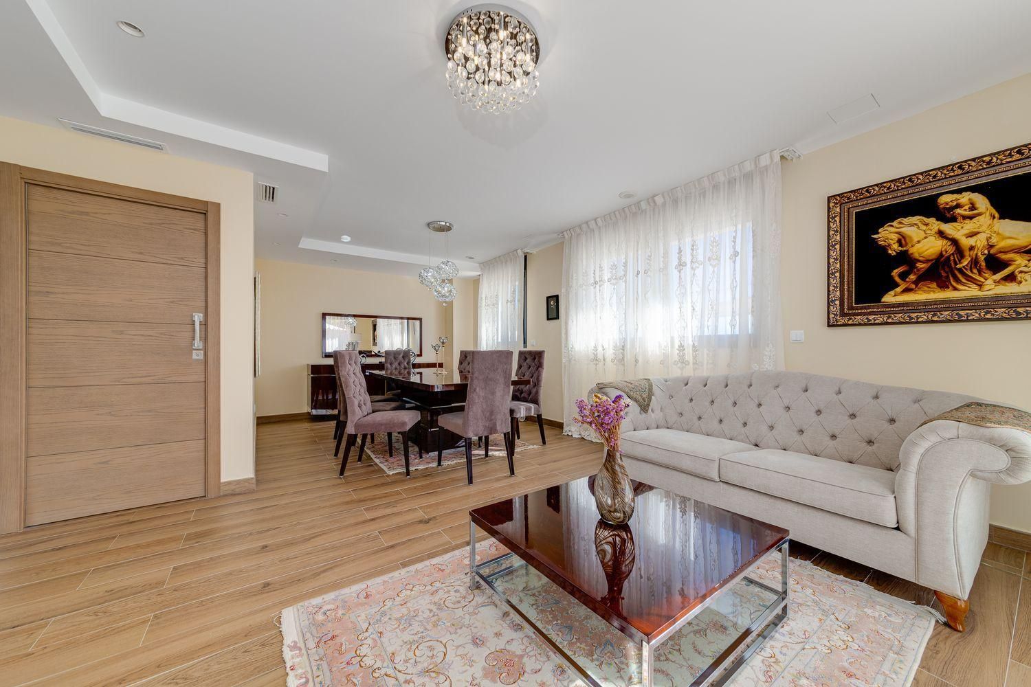 Villa i Torrevieja, Alicante, Spanien 461 kvm. Nr. 165838