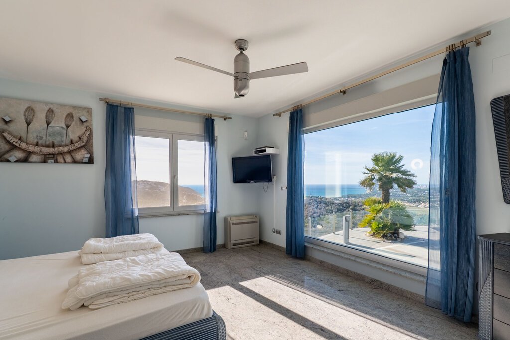 Villa en Moraira, Alicante, España 4 dormitorios, 434 m2 No. 193794