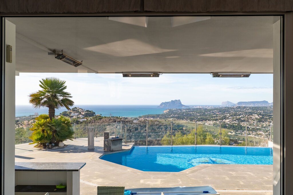 Villa en Moraira, Alicante, España 4 dormitorios, 434 m2 No. 193794