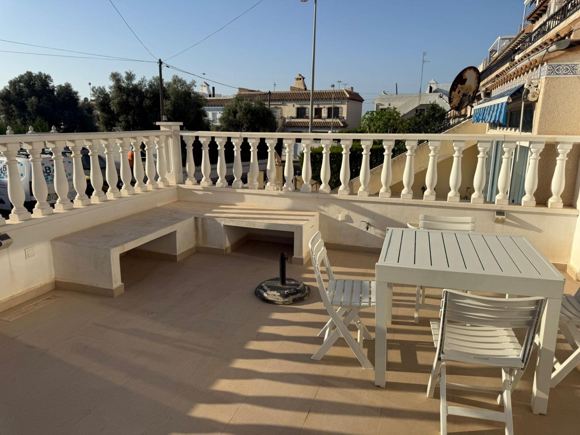 Bungalow a Torrevieja, Alicante, Spagna 2 camere da letto, 65 mq. N° 195541
