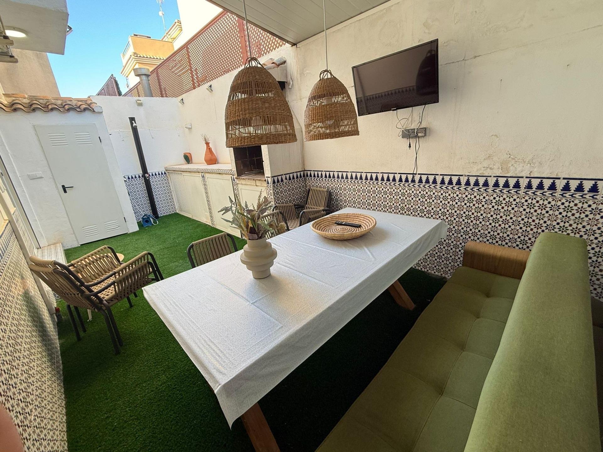 Bungalow a Torrevieja, Alicante, Spagna 2 camere da letto, 65 mq. N° 195541