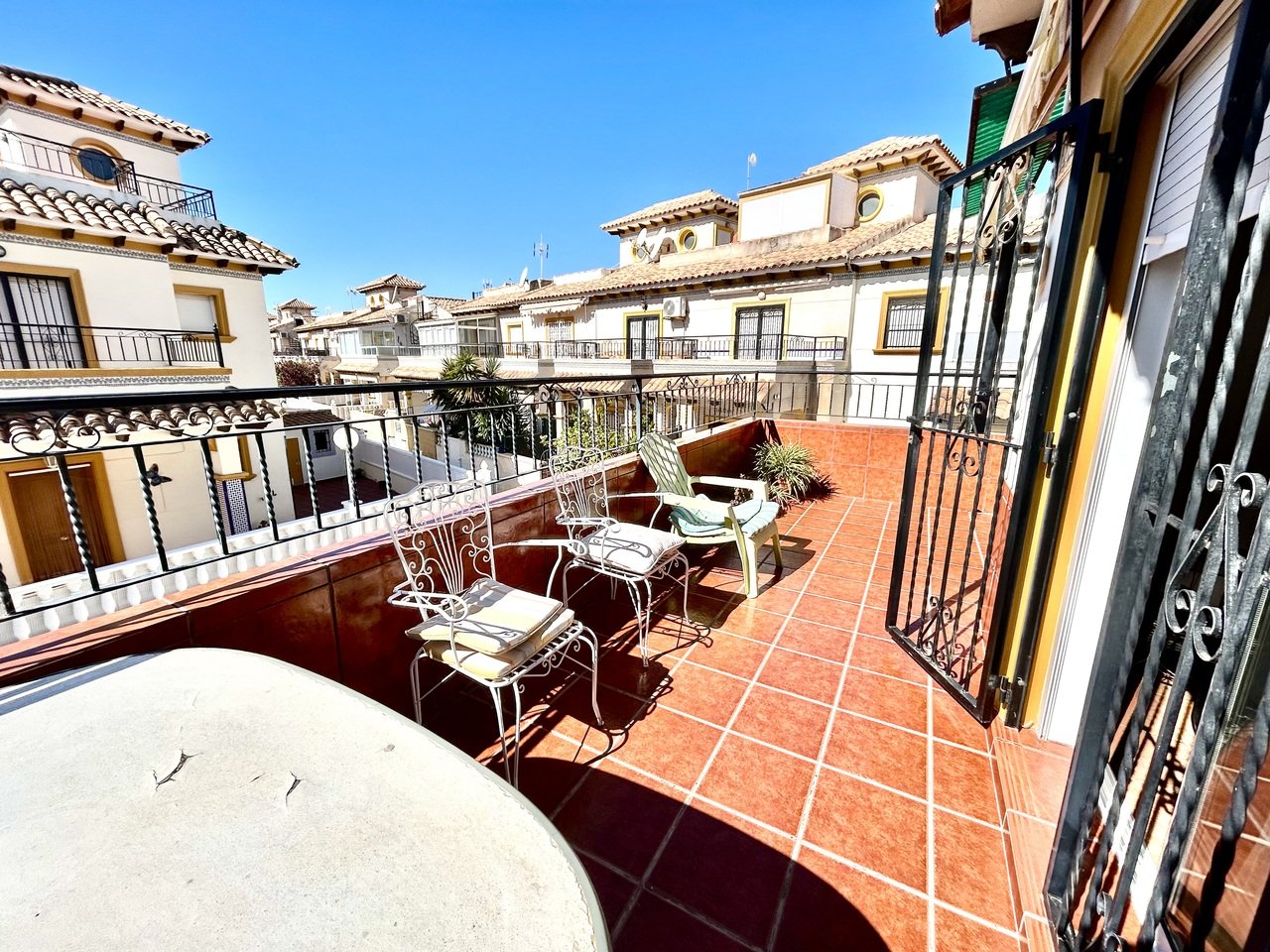 Appartamento a Punta Prima, Alicante, Spagna 2 camere da letto, 90 mq. N° 161301