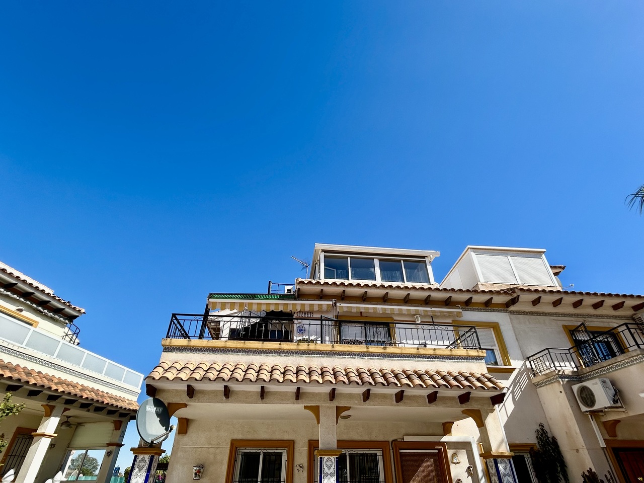 Appartamento a Punta Prima, Alicante, Spagna 2 camere da letto, 90 mq. N° 161301