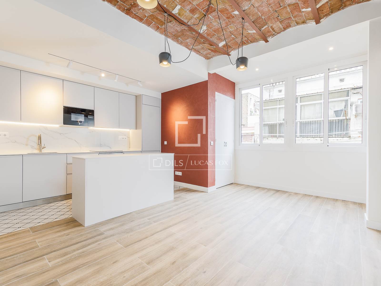 Wohnung in Barcelona, Spanien 2 Schlafzimmer, 75 m2 Nr. 160840