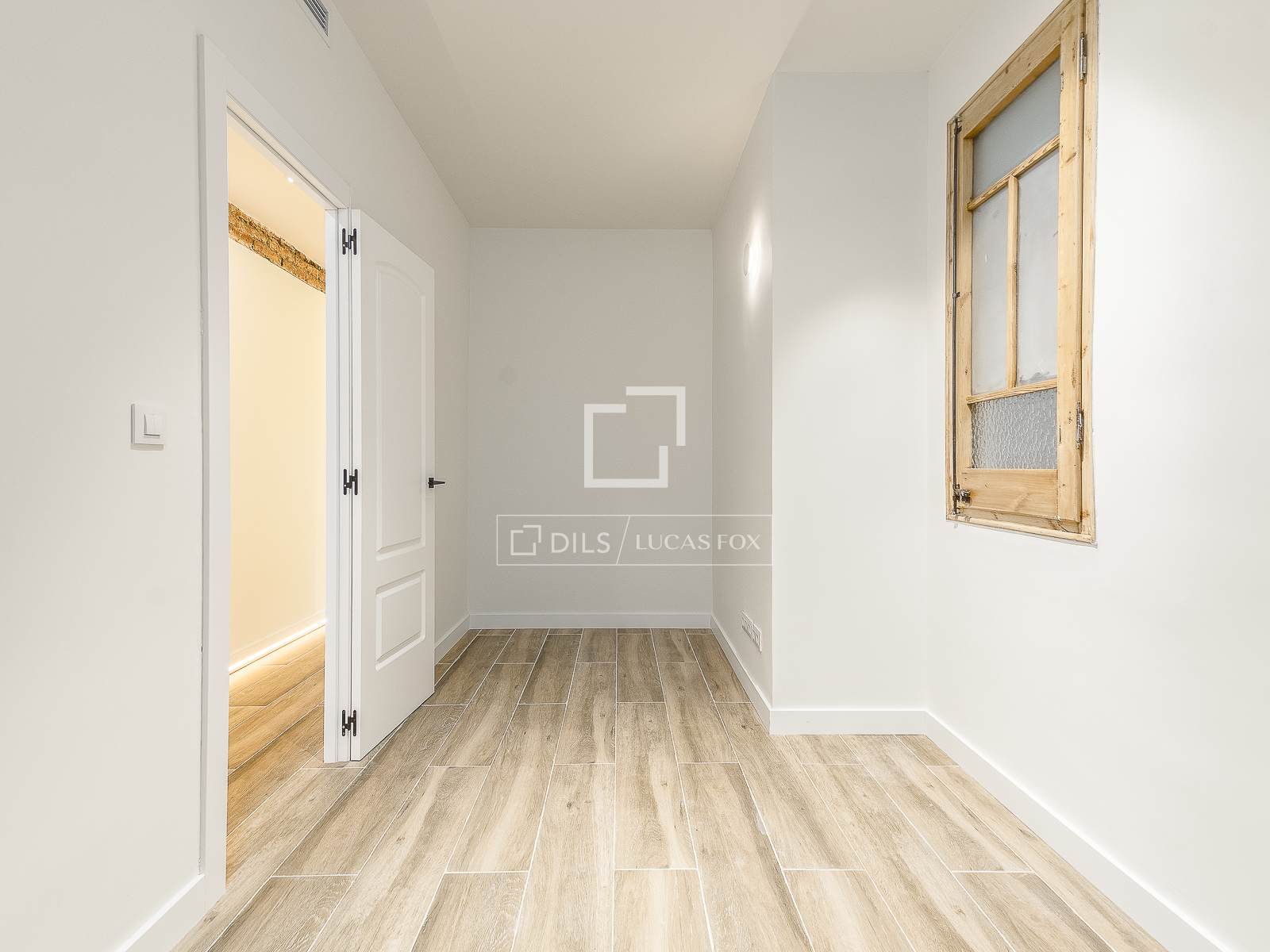 Wohnung in Barcelona, Spanien 2 Schlafzimmer, 75 m2 Nr. 160840