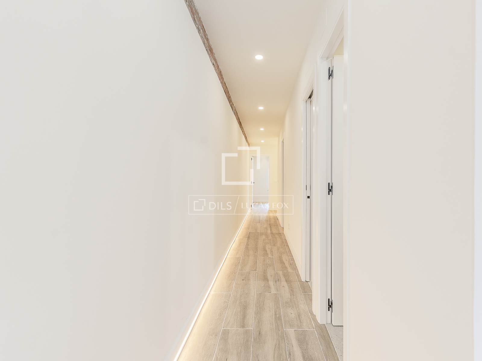 Wohnung in Barcelona, Spanien 2 Schlafzimmer, 75 m2 Nr. 160840