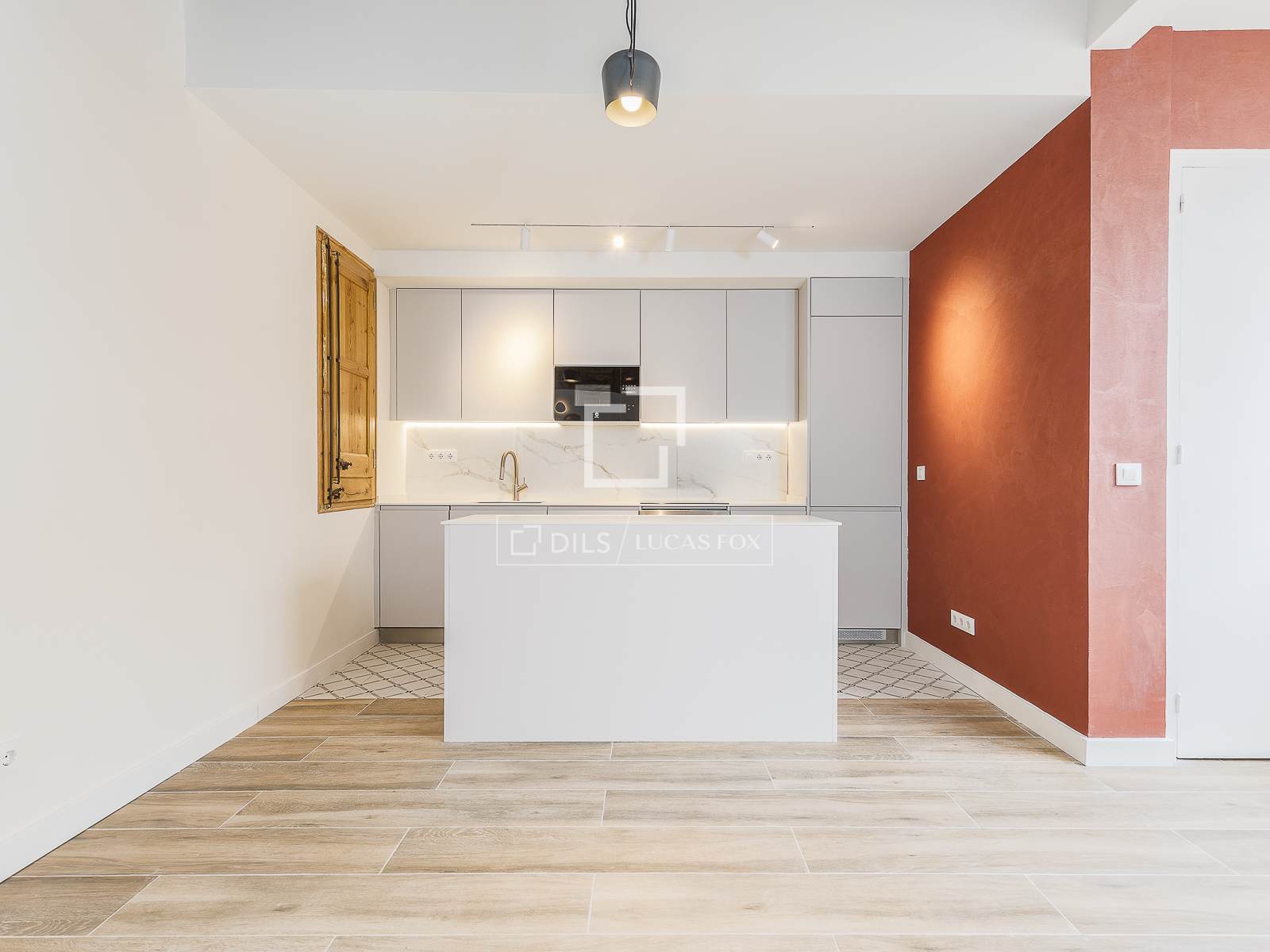 Wohnung in Barcelona, Spanien 2 Schlafzimmer, 75 m2 Nr. 160840