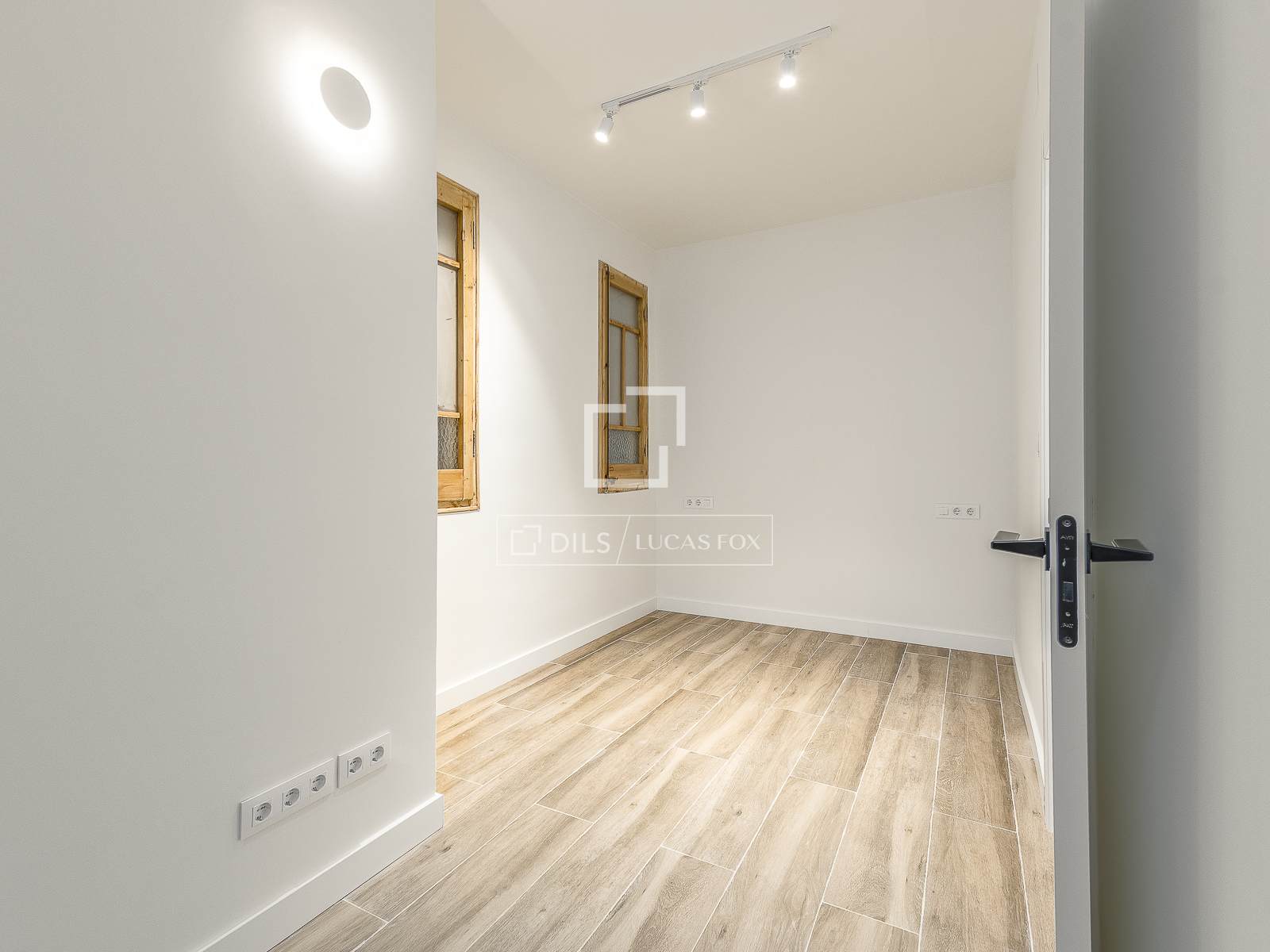 Wohnung in Barcelona, Spanien 2 Schlafzimmer, 75 m2 Nr. 160840