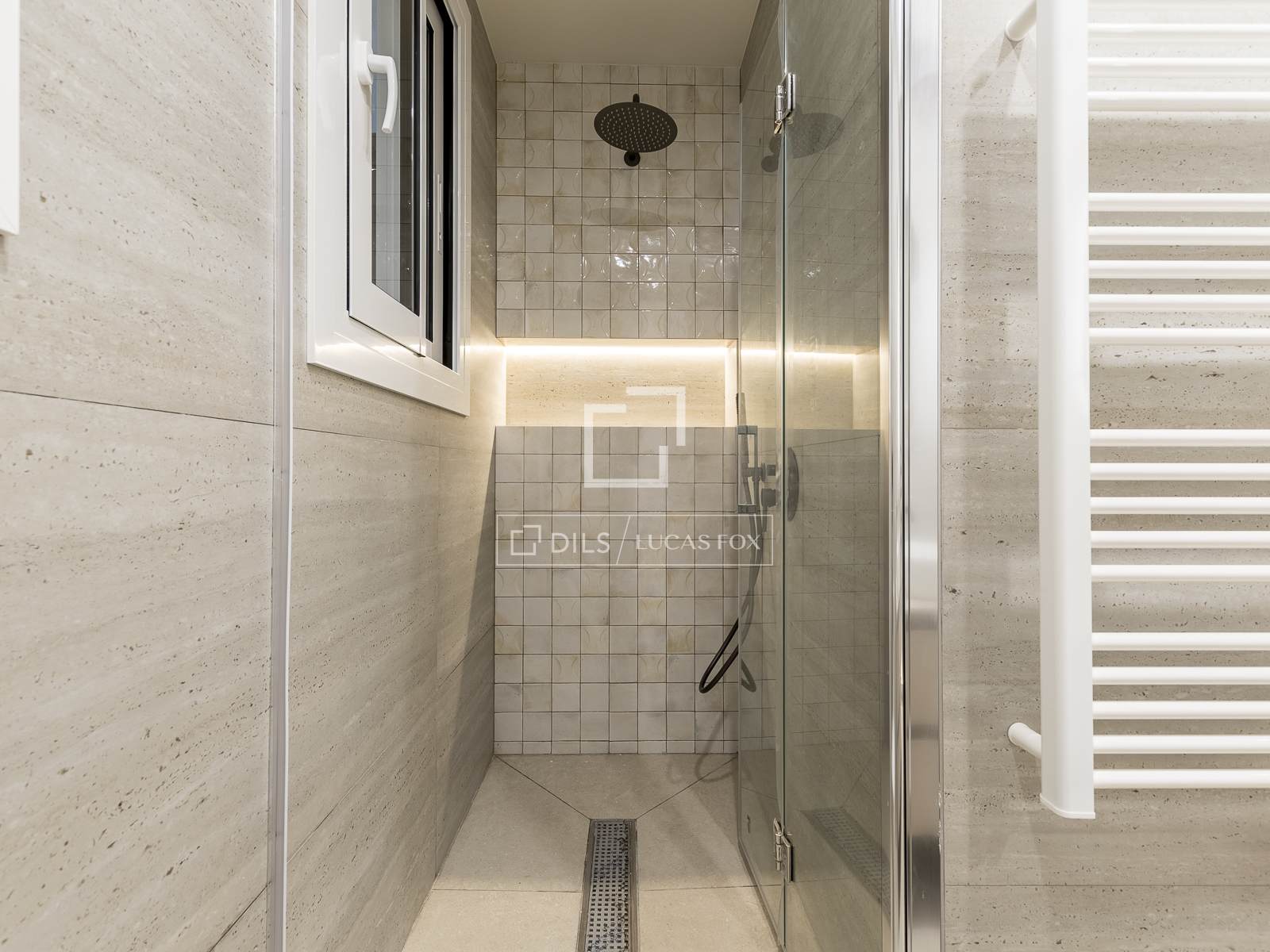 Wohnung in Barcelona, Spanien 2 Schlafzimmer, 75 m2 Nr. 160840