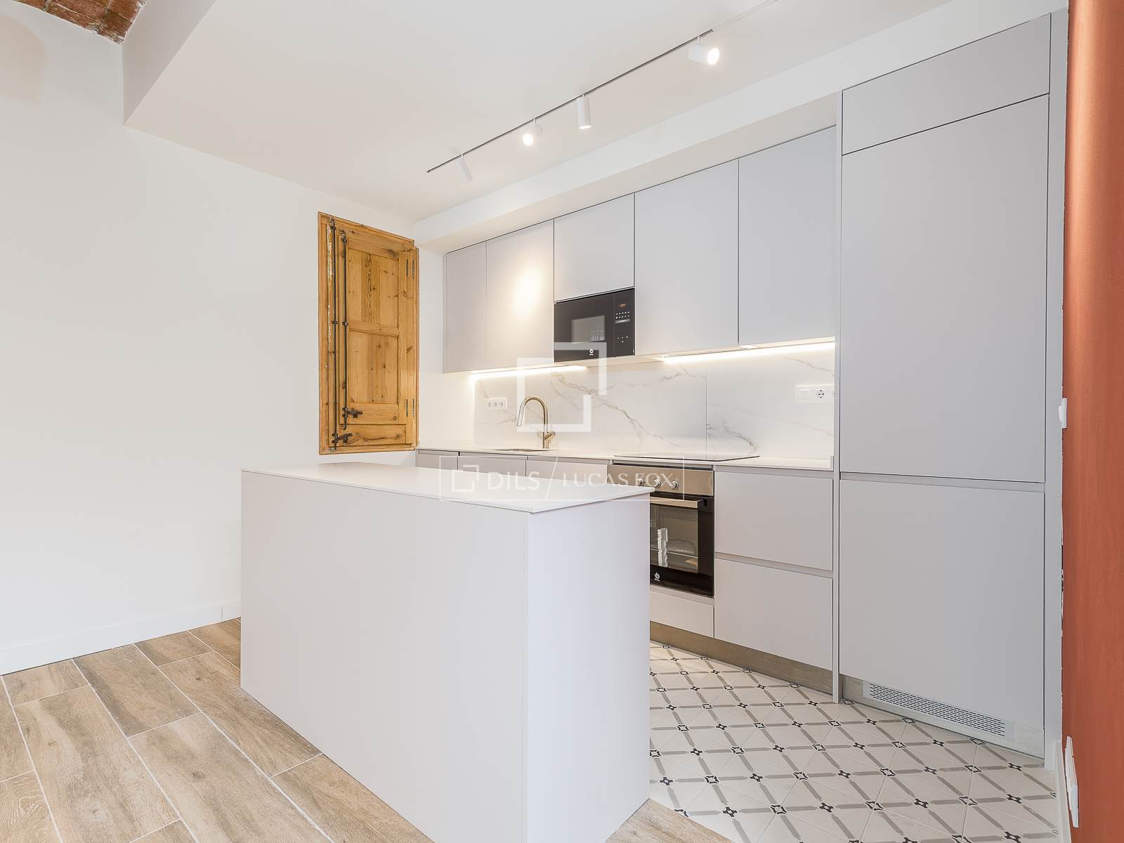 Wohnung in Barcelona, Spanien 2 Schlafzimmer, 75 m2 Nr. 160840