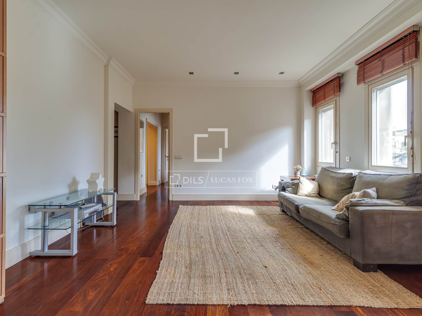 Apartamento en Barcelona, España 6 dormitorios, 392 m2 No. 160839