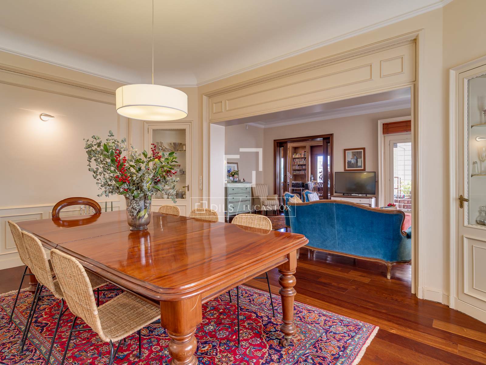 Apartamento en Barcelona, España 6 dormitorios, 392 m2 No. 160839