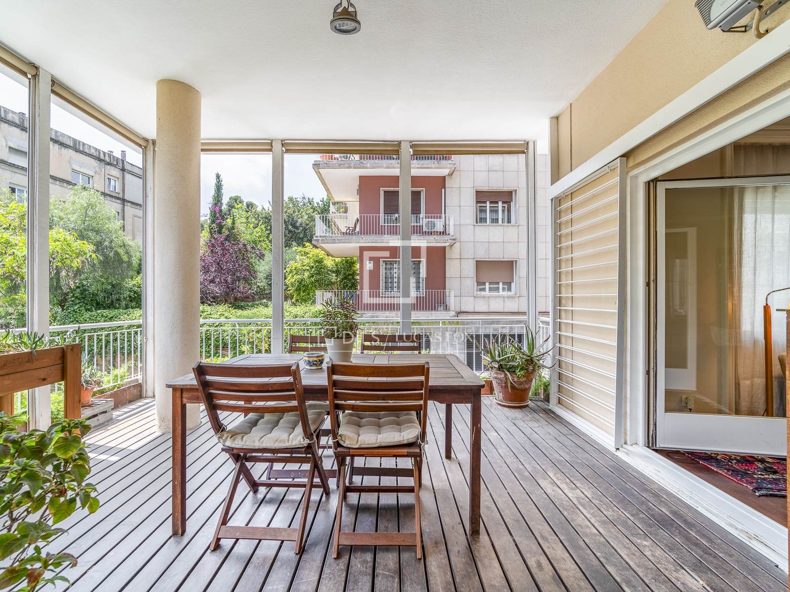 Apartamento en Barcelona, España 6 dormitorios, 392 m2 No. 160839