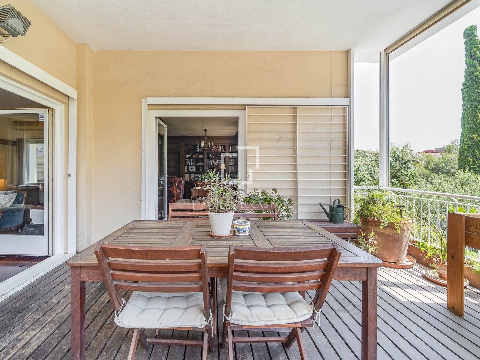 Apartamento en Barcelona, España 6 dormitorios, 392 m2 No. 160839