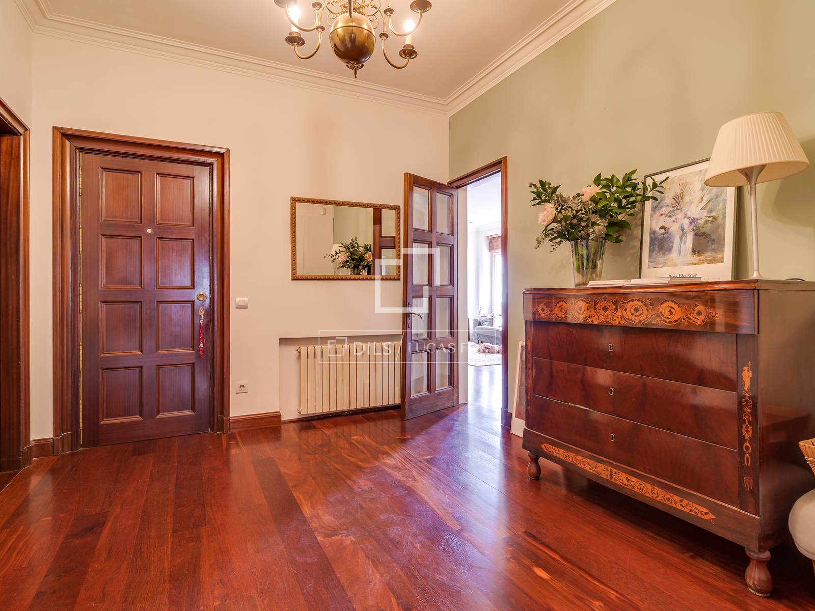 Apartamento en Barcelona, España 6 dormitorios, 392 m2 No. 160839