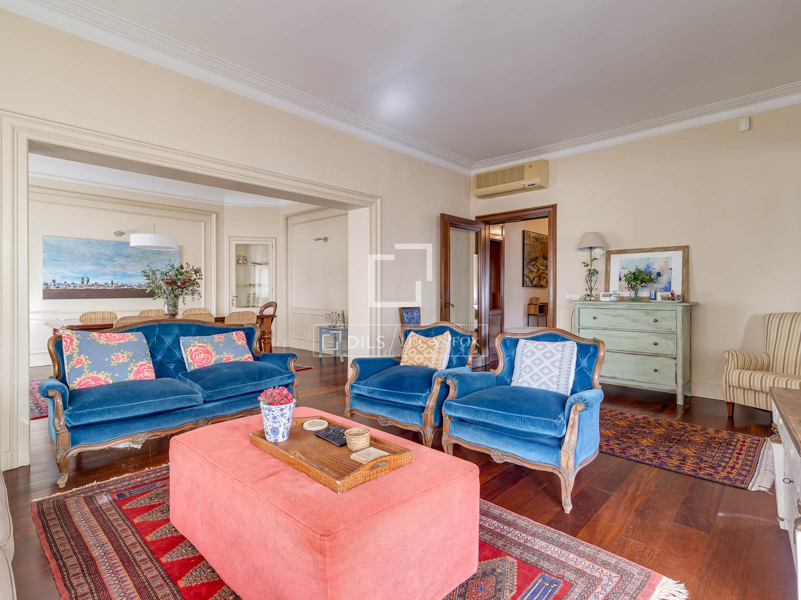 Apartamento en Barcelona, España 6 dormitorios, 392 m2 No. 160839