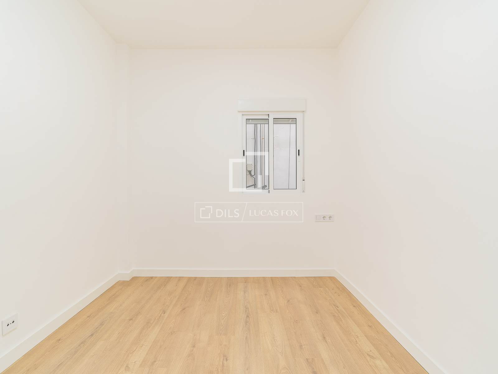 Lägenhet i Barcelona, Spanien 3 sovrum, 66 kvm. Nr. 160844