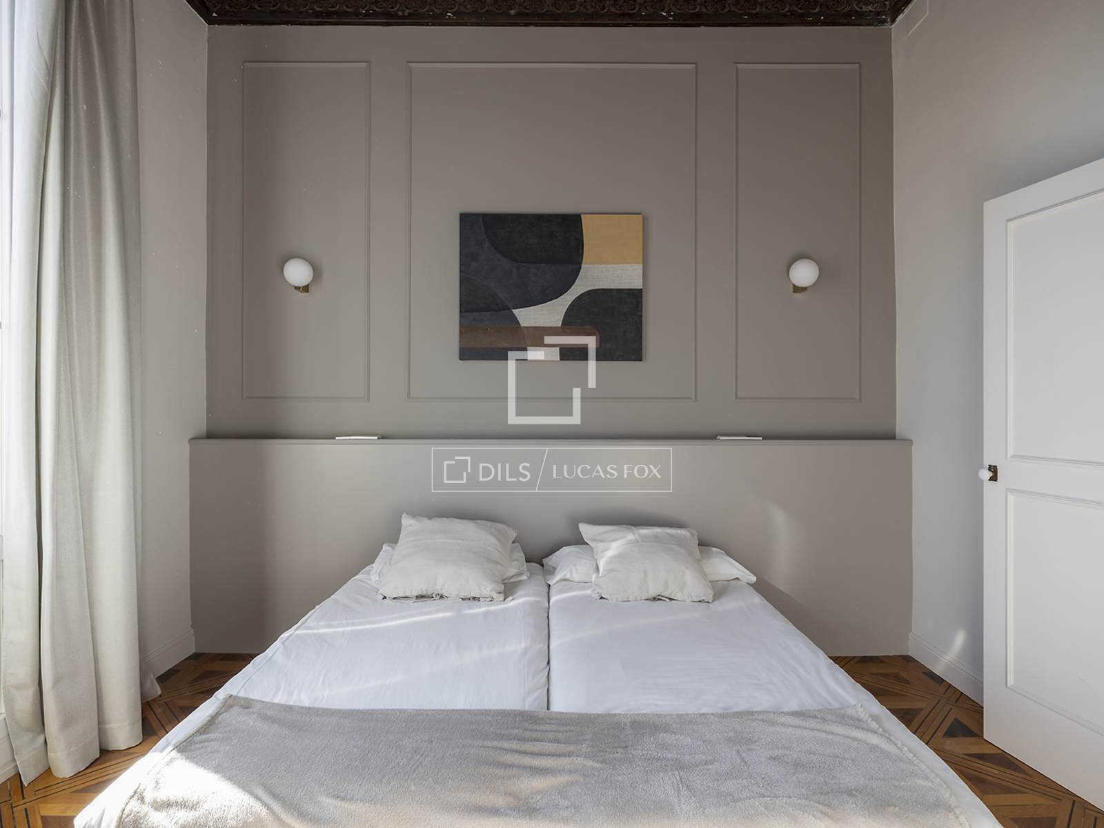 Apartamento en Barcelona, España 2 dormitorios, 91 m2 No. 160843