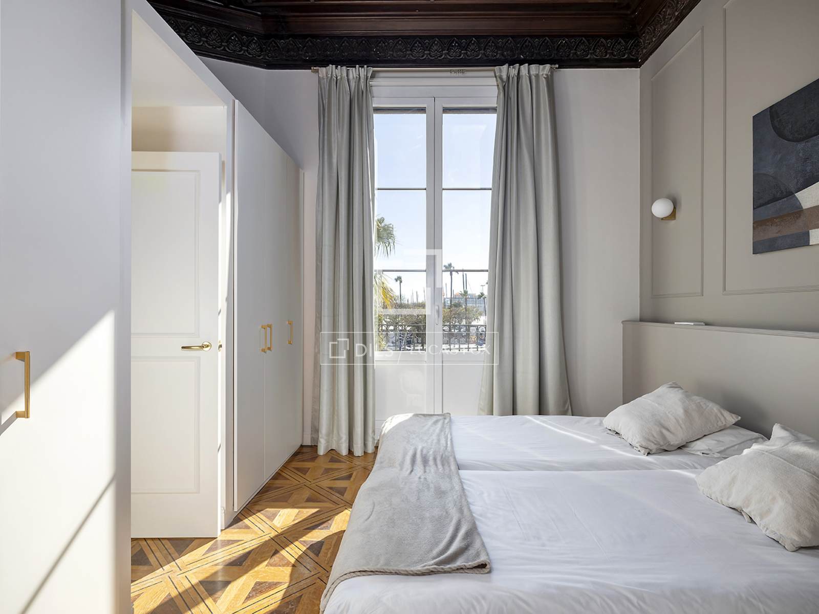 Apartamento en Barcelona, España 2 dormitorios, 91 m2 No. 160843
