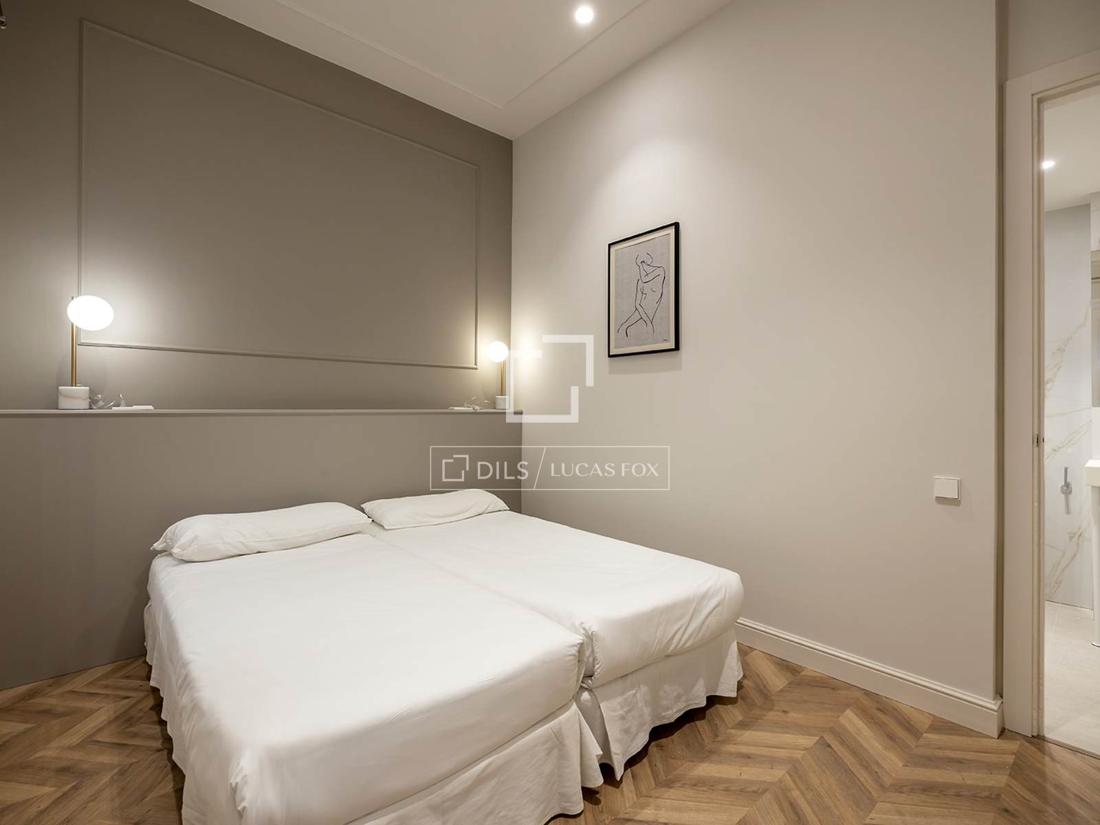 Apartamento en Barcelona, España 2 dormitorios, 91 m2 No. 160843