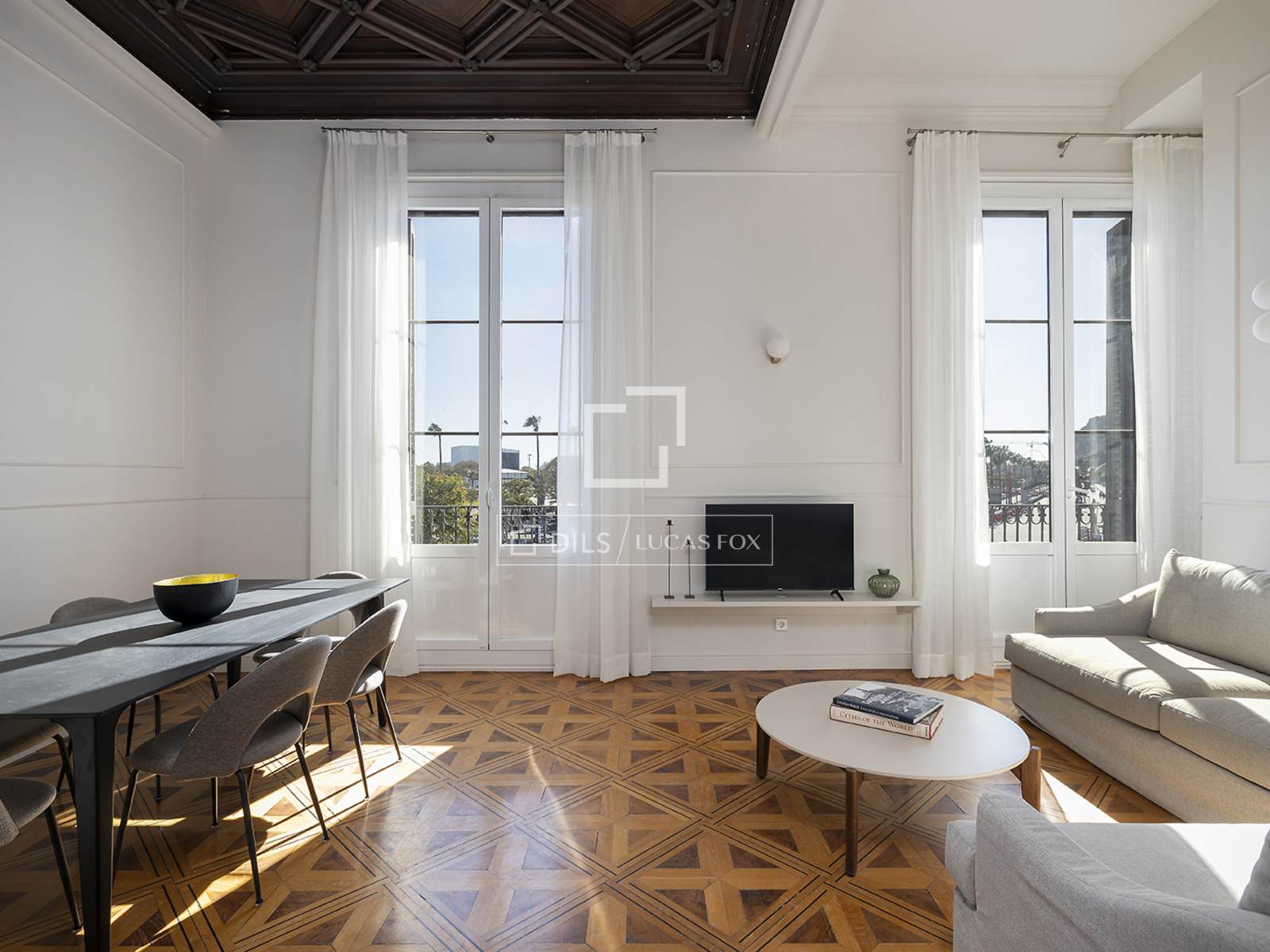 Apartamento en Barcelona, España 2 dormitorios, 91 m2 No. 160843
