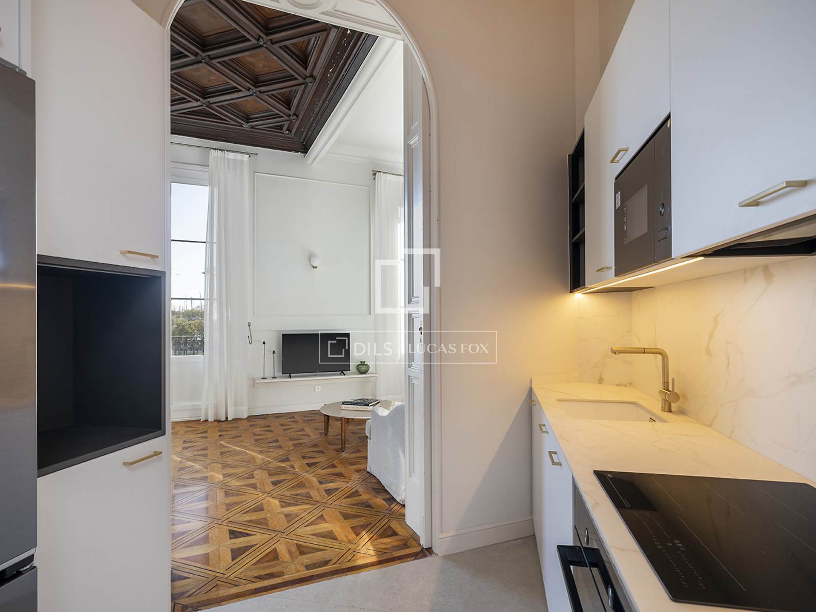 Apartamento en Barcelona, España 2 dormitorios, 91 m2 No. 160843