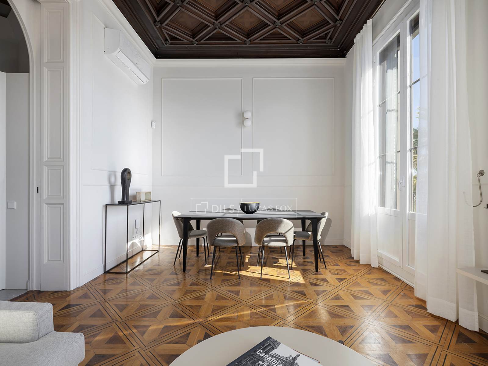 Apartamento en Barcelona, España 2 dormitorios, 91 m2 No. 160843