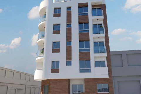 Apartment in Torrevieja, Alicante, Spain 2 bedrooms, 77 sq.m. No. 103534