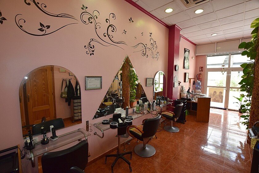 Liikekiinteistö Torrevieja, Alicante, Espanja 1 makuuhuone, 90 m2 No. 103539