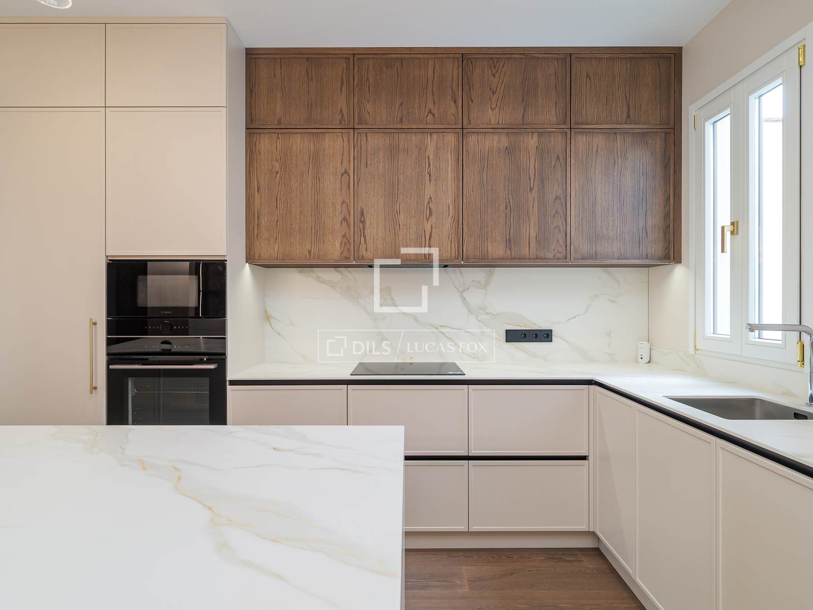 Wohnung in Barcelona, Spanien 4 Schlafzimmer, 153 m2 Nr. 150729