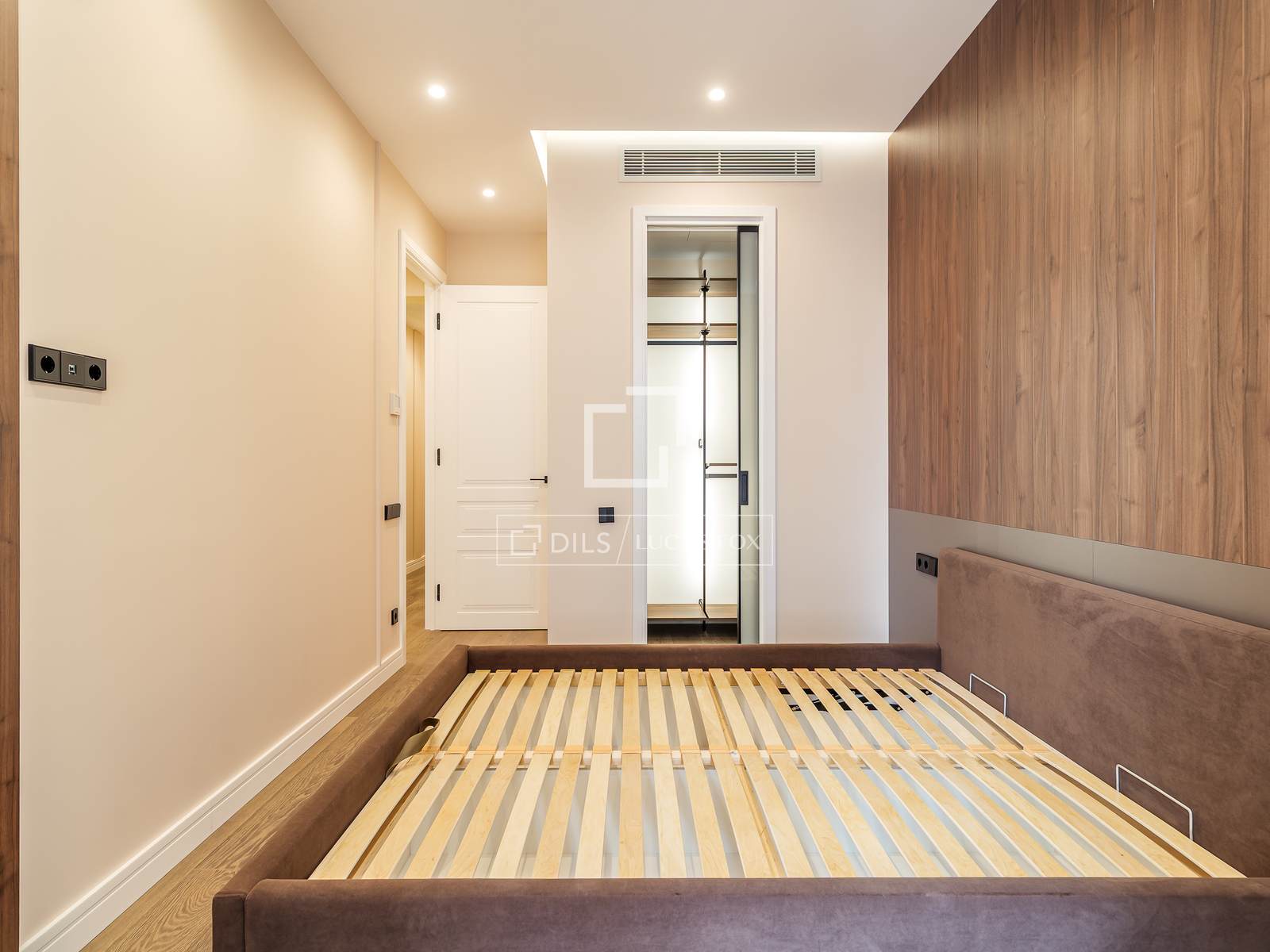 Wohnung in Barcelona, Spanien 4 Schlafzimmer, 153 m2 Nr. 150729