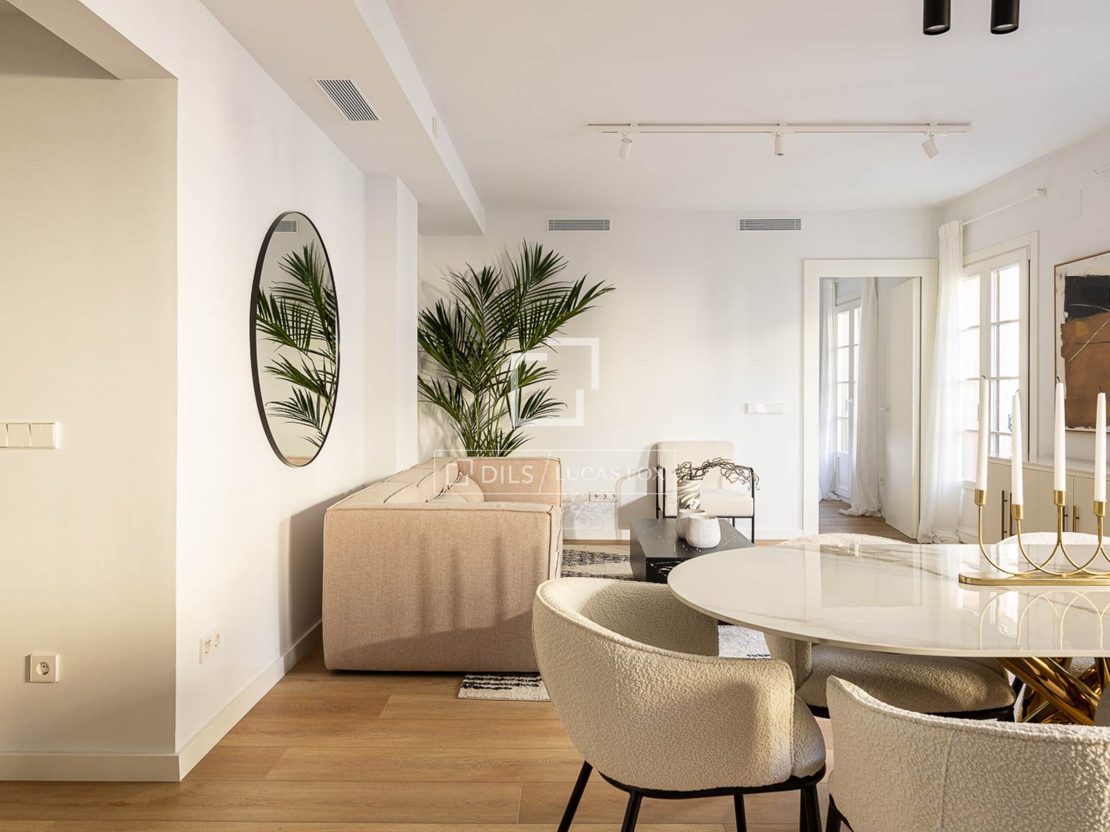 Dzīvoklis Barcelona, Spānijā 3 istabas, 108 m2 Nr. 150727