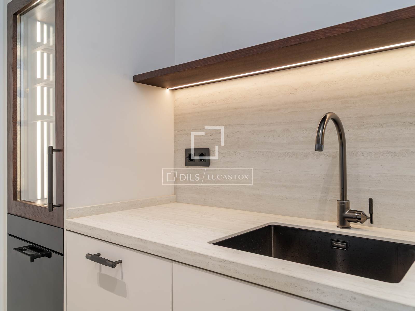 Apartment in Barcelona, Spain 3 bedrooms, 113 sq.m. No. 150731