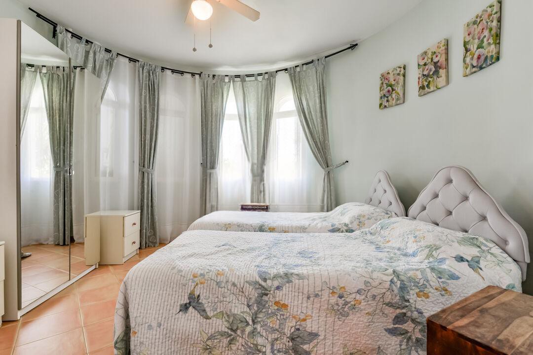 Вилла в Алтея, Аликанте, Испания 4 спальни, 330м2 №186948