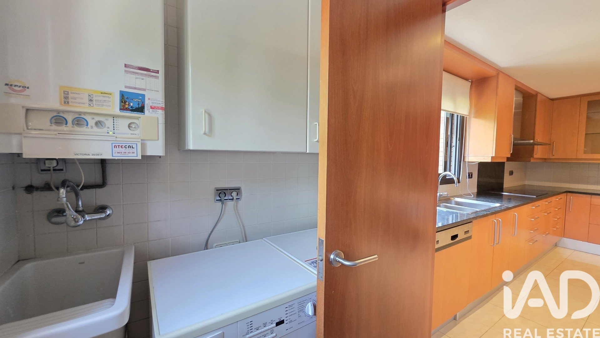 House à Sant Cugat Del Valles, Barcelona, Espagne 4 chambres, 348 m2 No. 172099