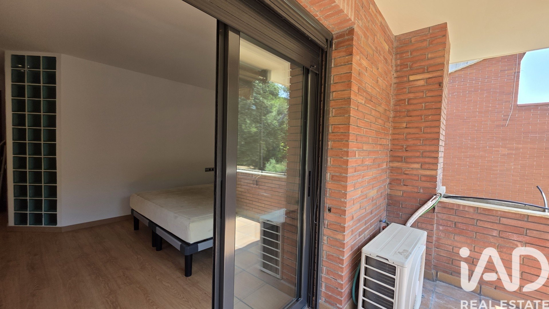 House à Sant Cugat Del Valles, Barcelona, Espagne 4 chambres, 348 m2 No. 172099