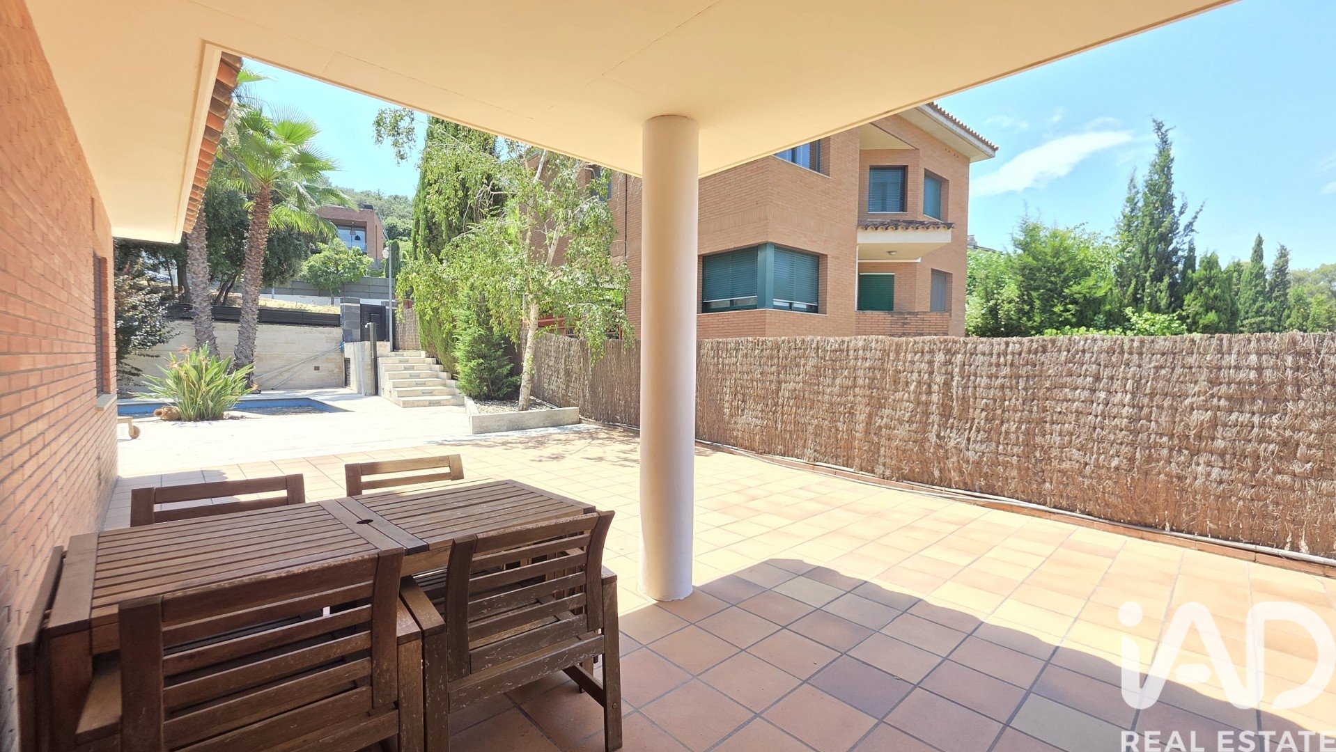House à Sant Cugat Del Valles, Barcelona, Espagne 4 chambres, 348 m2 No. 172099