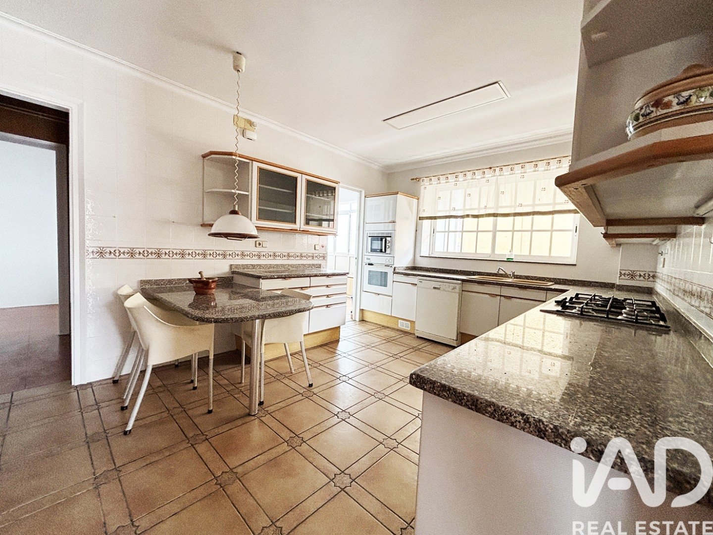 Apartment à Barcelona, Espagne 5 chambres, 242 m2 No. 172103